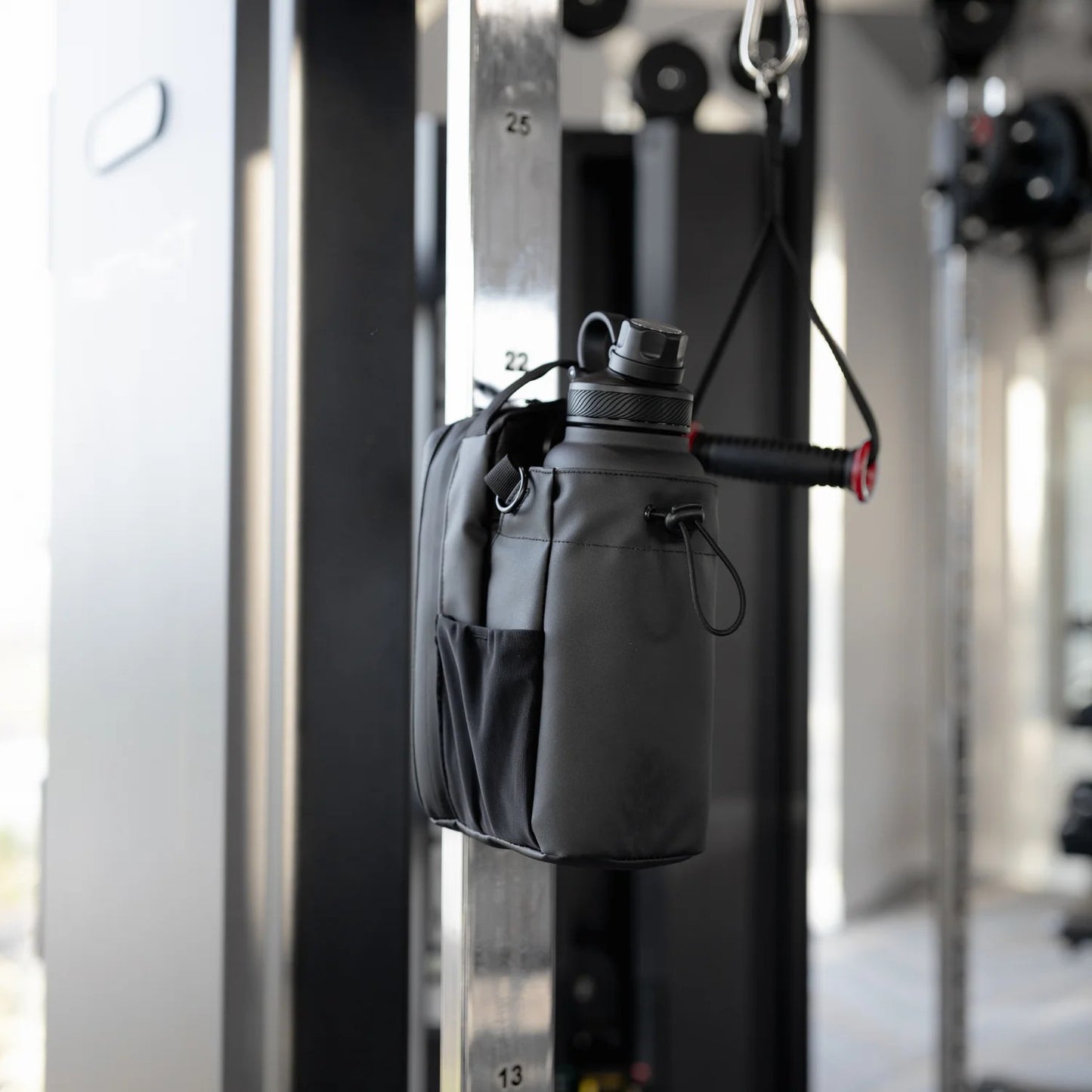 Magnetic Water Bottle Pouch Bag