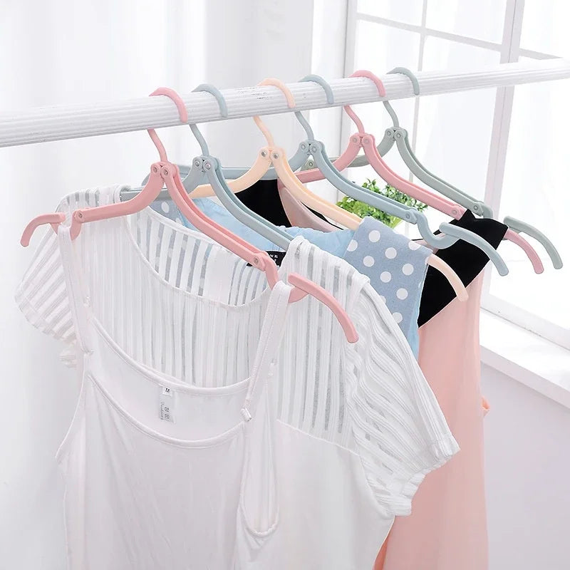 Foldable Portable Clothes Hangers